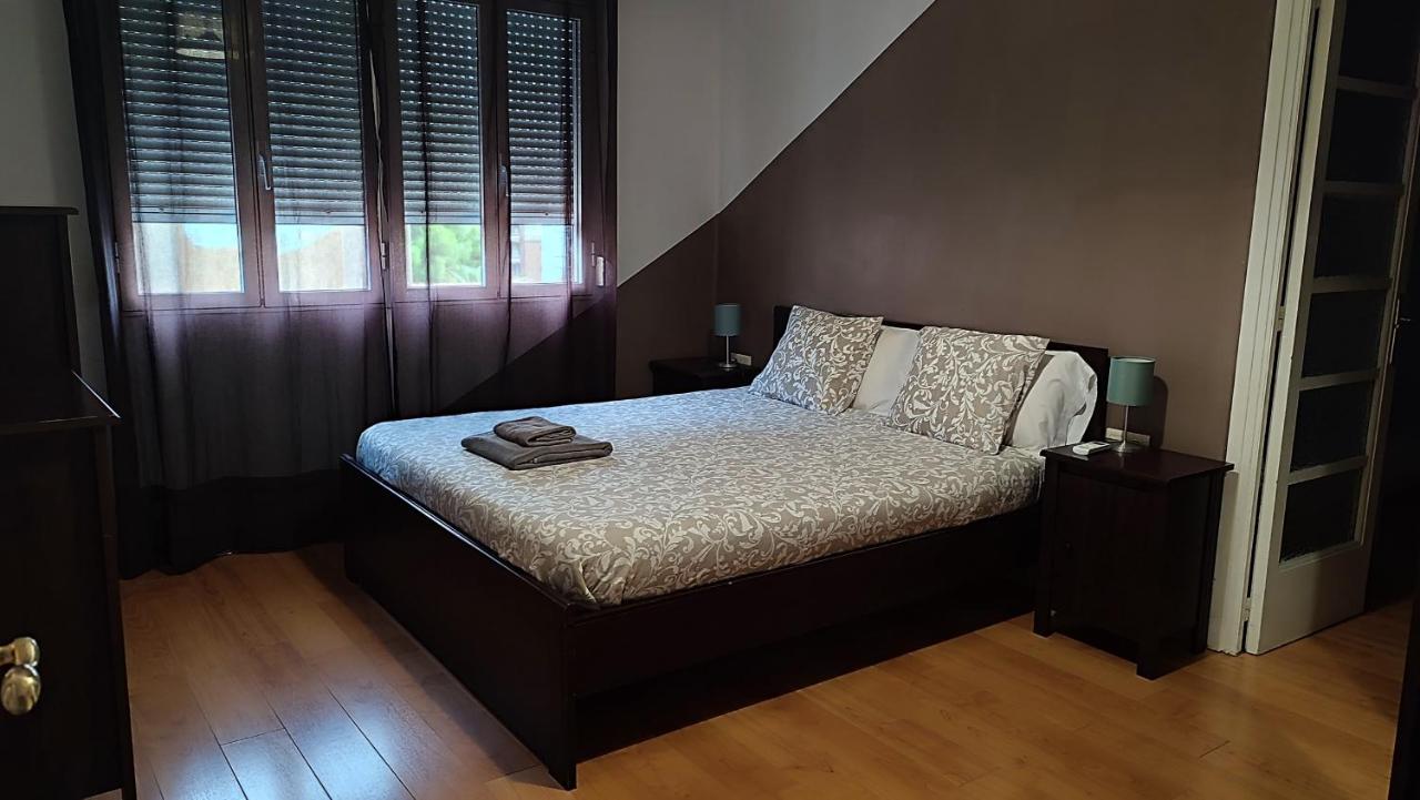 Apartamentos Turia Валенсия Экстерьер фото